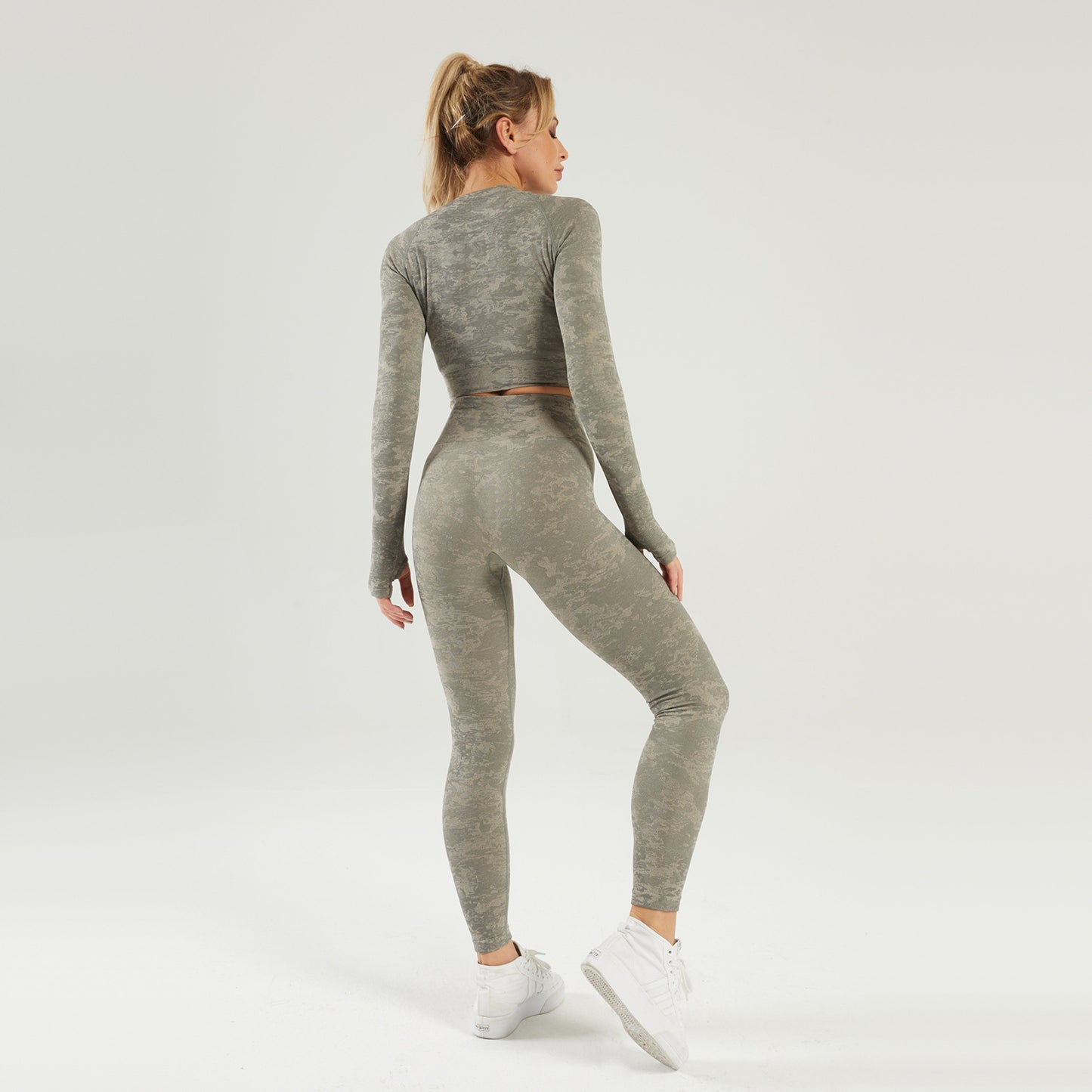 Ensemble haut et leggings à imprimé militaire